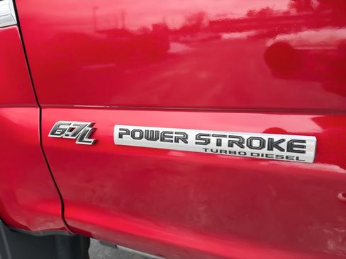 Used 2017 Ford F250 Platinum w/ Platinum Ultimate Package image 26