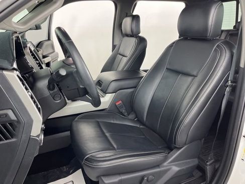 Used 2020 Ford F150 Lariat w/ Equipment Group 502A Luxury AWD/4WD image 19