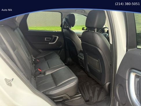 Used 2019 Land Rover Discovery Sport HSE image 30