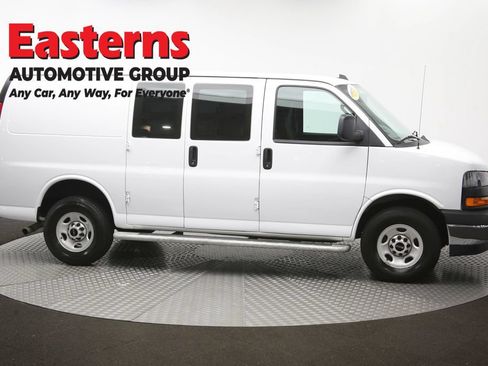 Used 2024 GMC Savana 2500 w/ Driver Convenience Package RWD image 43
