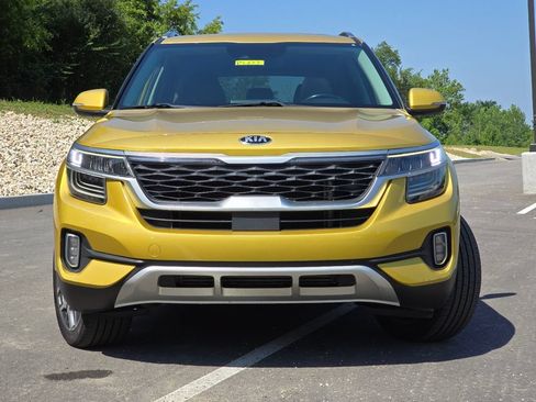 Used 2021 Kia Seltos SX w/ SX Sunroof Package AWD/4WD image 22