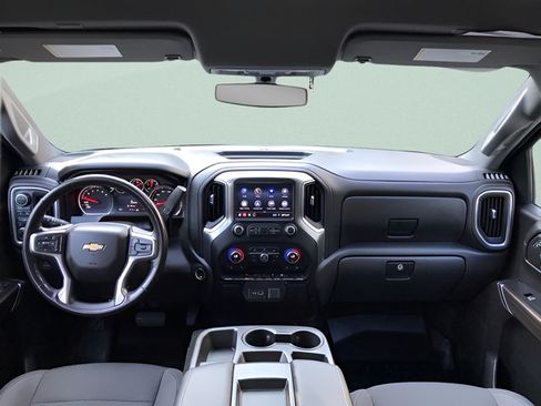 Used 2021 Chevrolet Silverado 1500 LT AWD/4WD image 14
