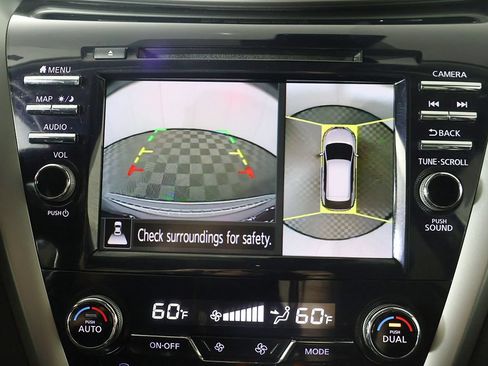 Used 2024 Nissan Murano SL AWD/4WD image 47