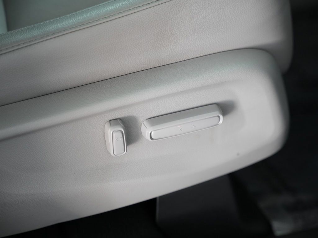 Used 2018 Honda Odyssey EX-L image 44