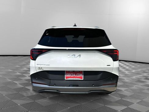 New 2026 Kia Sportage EX AWD/4WD image 5
