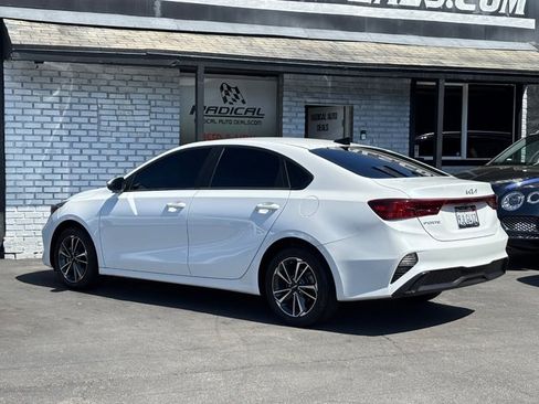 Used 2024 Kia Forte LXS w/ LXS Technology Package FWD image 21