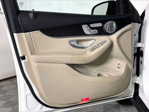 Used 2017 Mercedes-Benz GLC 300 4MATIC Coupe w/ Premium 2 Package image 22