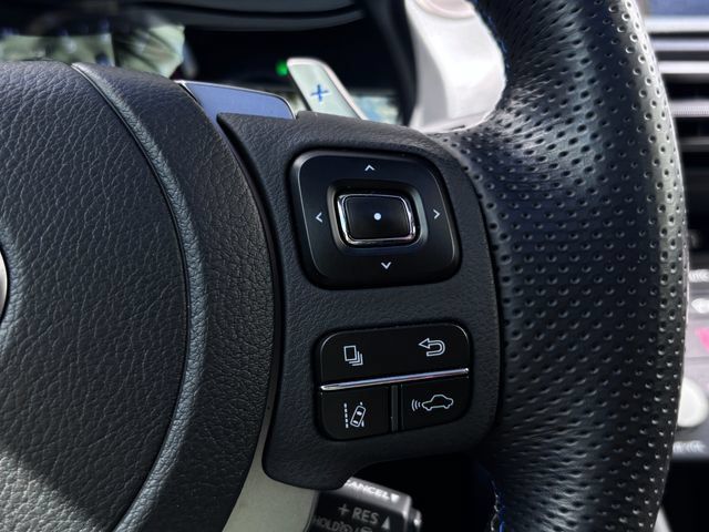 Used 2022 Lexus RC F w/ Premium Package RWD image 17