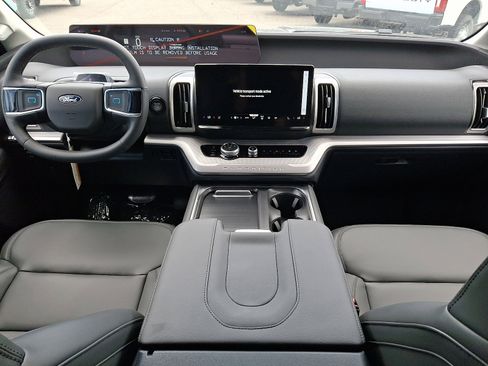 New 2026 Ford Expedition Max Active AWD/4WD image 38