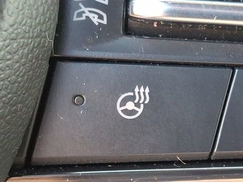 Used 2024 Chevrolet Blazer EV RS image 25