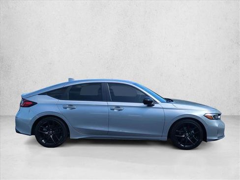 Used 2025 Honda Civic Sport image 4