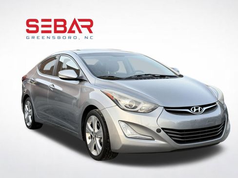Used 2015 Hyundai Elantra Sport FWD image 5