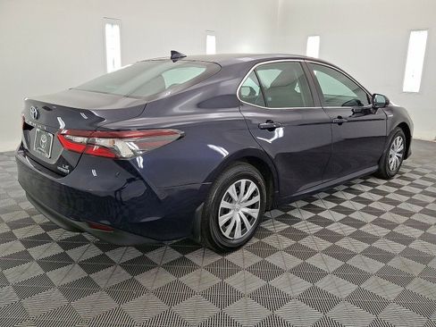 Used 2021 Toyota Camry LE FWD image 16