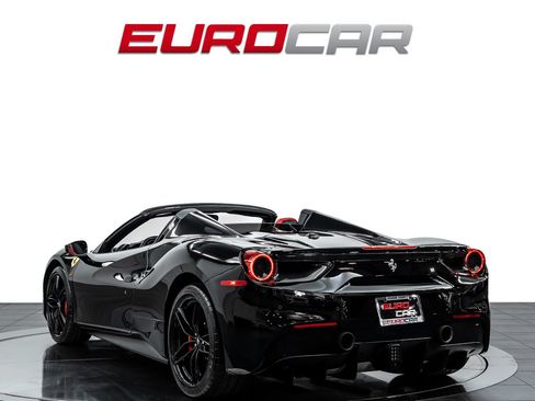 Used 2018 Ferrari 488 Spider RWD image 4