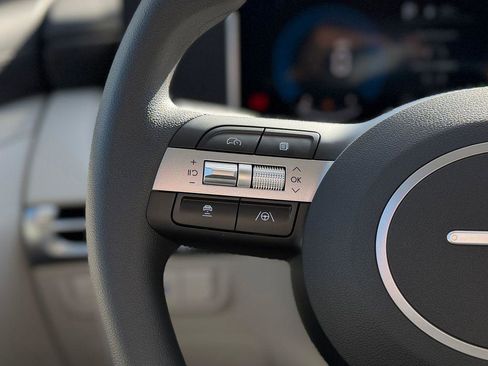 New 2026 Hyundai Tucson SE image 11