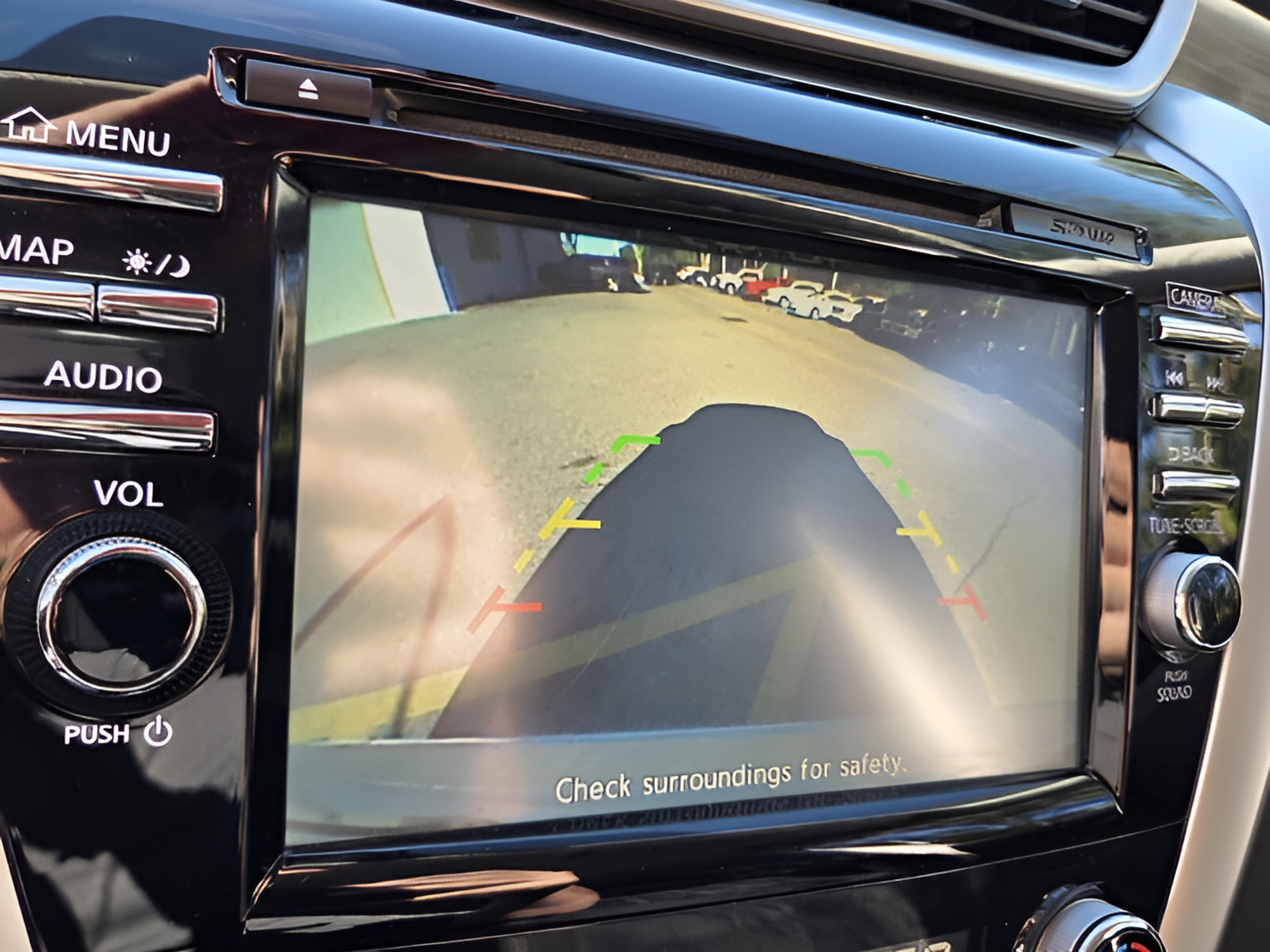 Used 2018 Nissan Murano S AWD/4WD image 19