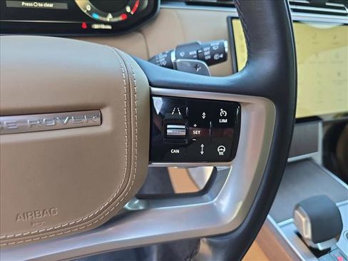 Certified 2024 Land Rover Range Rover SE AWD/4WD image 19