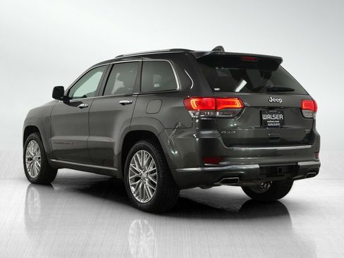 Used 2017 Jeep Grand Cherokee Summit image 3