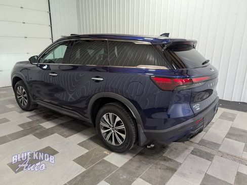 Used 2023 INFINITI QX60 Pure AWD/4WD image 2