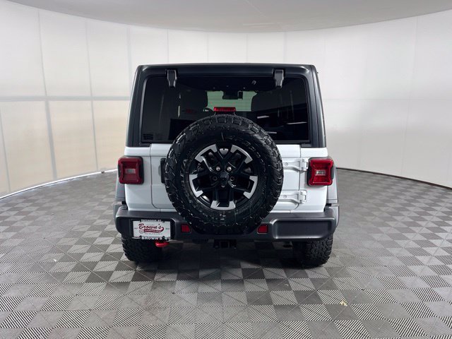 Used 2025 Jeep Wrangler Unlimited Rubicon AWD/4WD image 6