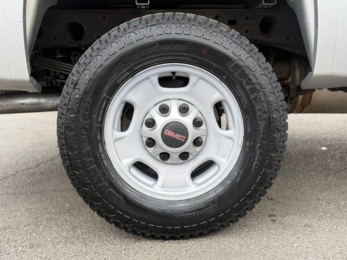 Used 2013 GMC Sierra 2500 W/T RWD image 30