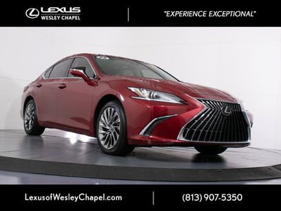 Certified 2025 Lexus ES 300h w/ Technology Package