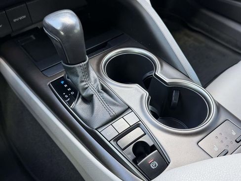 Used 2023 Toyota Camry XSE FWD image 6