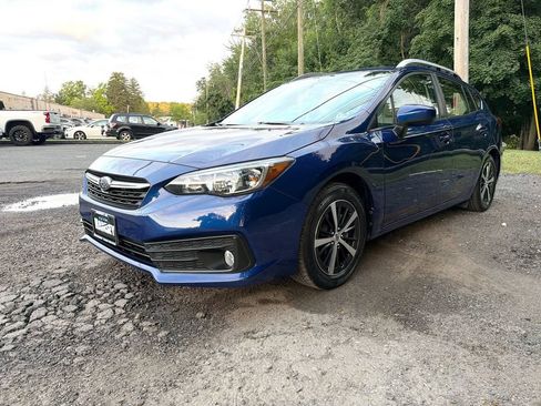 Certified 2023 Subaru Impreza 2.0i Premium AWD/4WD image 7