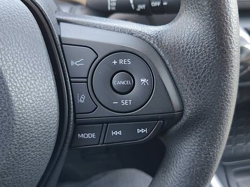 Used 2022 Toyota RAV4 XLE w/ Convenience Package AWD/4WD image 13