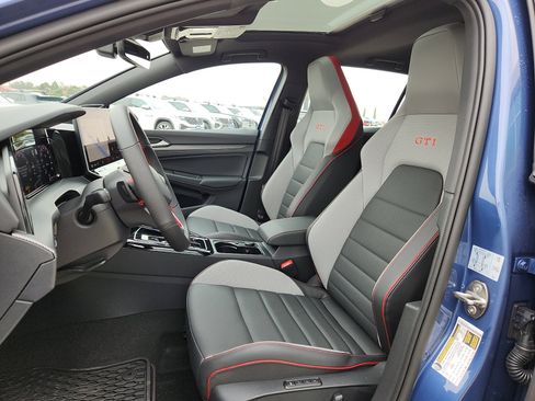 New 2026 Volkswagen GTI SE image 12