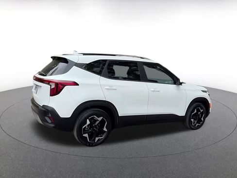 Used 2025 Kia Seltos S FWD image 15