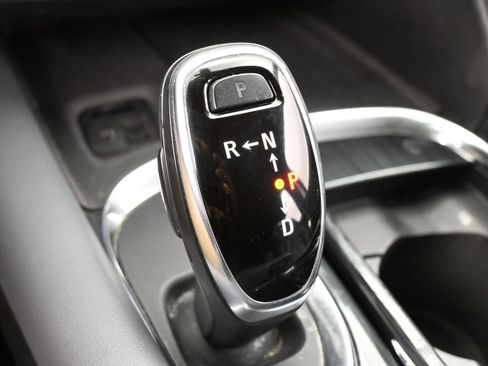 Used 2020 Buick Enclave Preferred image 19