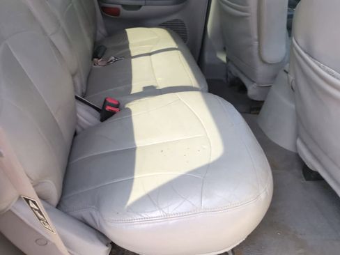 Used 2001 Ford F150 Lariat AWD/4WD image 12