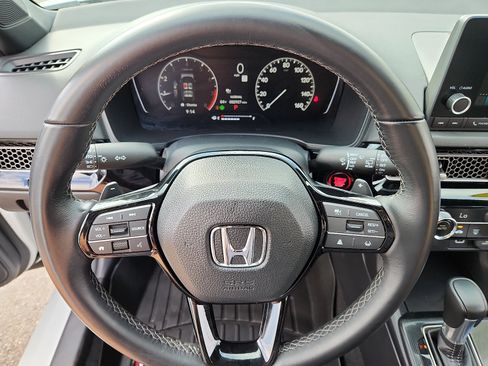 Used 2023 Honda Civic Sport image 19