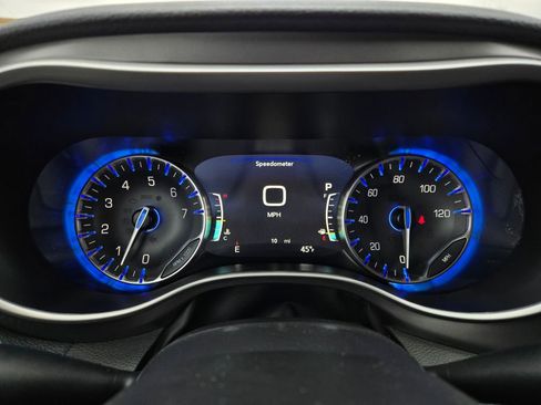 New 2026 Chrysler Pacifica Select AWD/4WD image 17