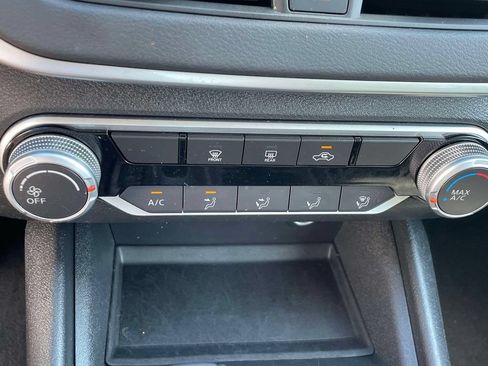 Used 2020 Nissan Altima 2.5 S FWD image 27