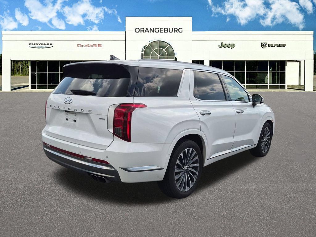 Used 2024 Hyundai Palisade Calligraphy AWD/4WD image 9
