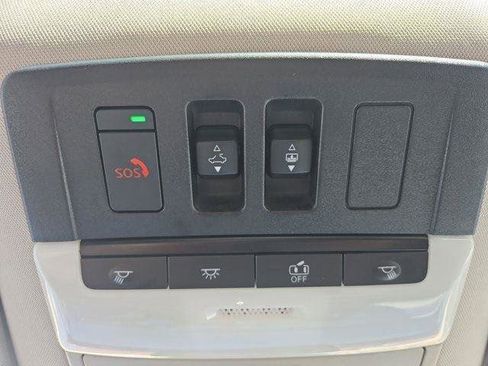 Certified 2025 Nissan Pathfinder SL w/ SL Premium Package image 23