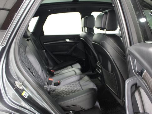 Used 2018 Audi SQ5 Premium Plus w/ Navigation Package AWD/4WD image 27