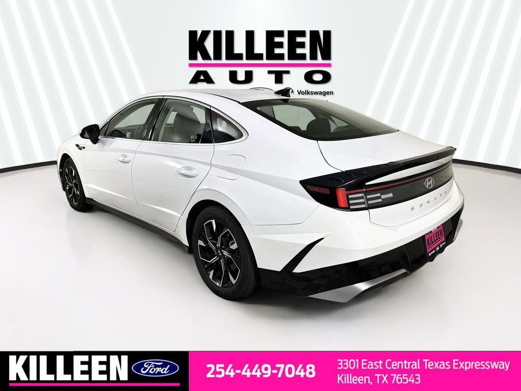Used 2025 Hyundai Sonata SEL FWD image 7