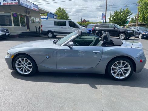 Used 2007 BMW Z4 3.0i RWD image 17