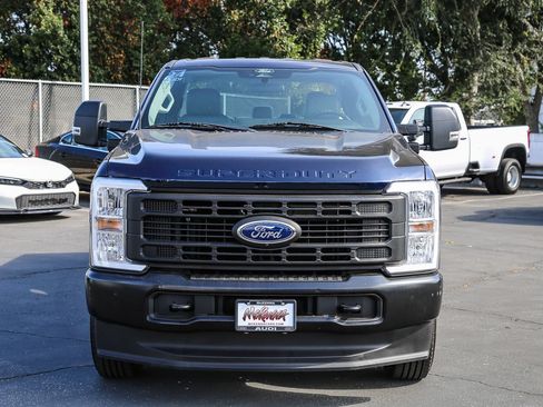 Used 2024 Ford F250 XL w/ 360-Degree Camera Package AWD/4WD image 2