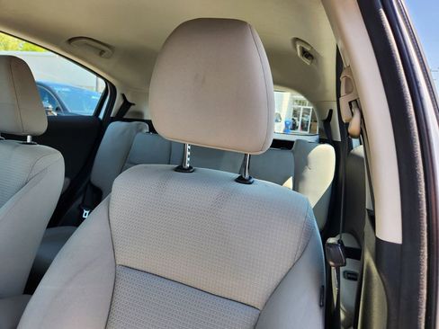 Certified 2019 Honda HR-V LX image 11