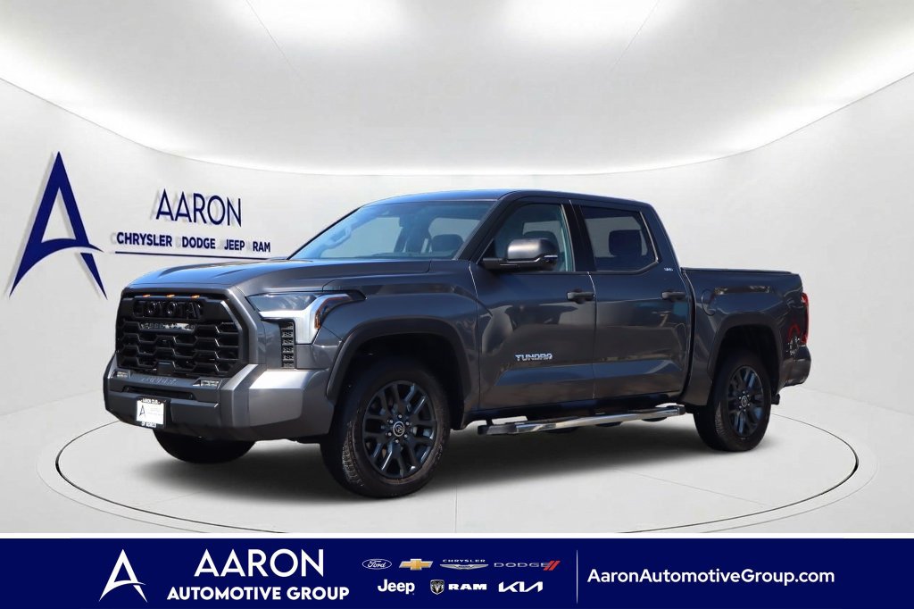 Used 2023 Toyota Tundra SR5 w/ SR5 Convenience Package AWD/4WD image 1
