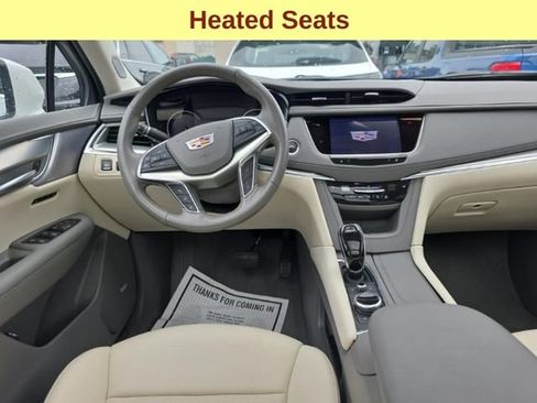 Used 2023 Cadillac XT5 Premium Luxury w/ LPO, Floor Liner Package AWD/4WD image 13