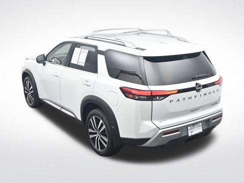 Used 2025 Nissan Pathfinder Platinum FWD image 38