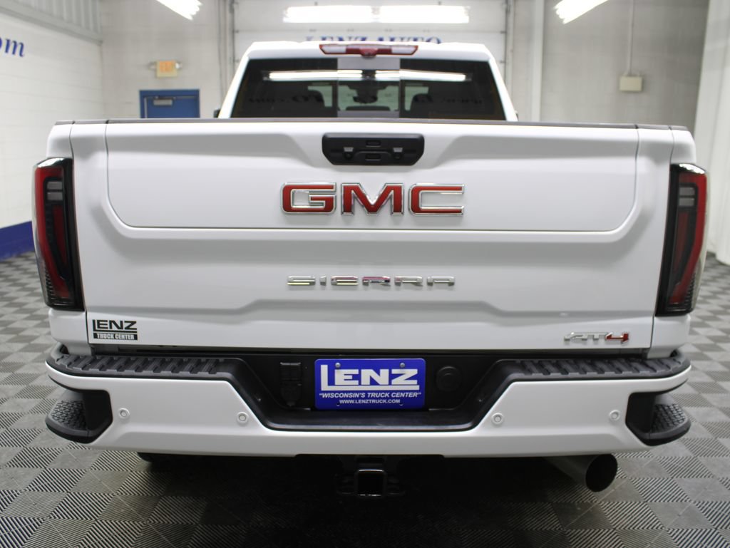 Used 2026 GMC Sierra 2500 AT4 w/ Technology Package AWD/4WD image 47