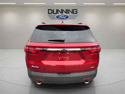 Used 2023 Chevrolet Traverse RS image 3