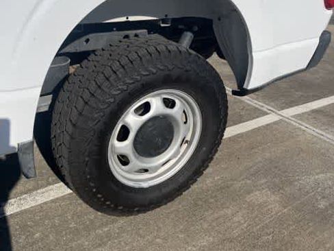 Used 2022 Ford F150 XL w/ Equipment Group 101A High image 9