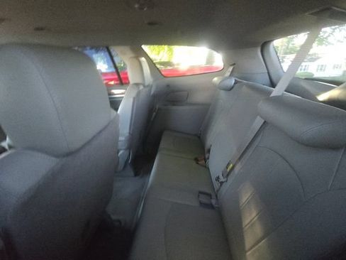 Used 2012 Buick Enclave Leather w/ Trailering Provision Package FWD image 5